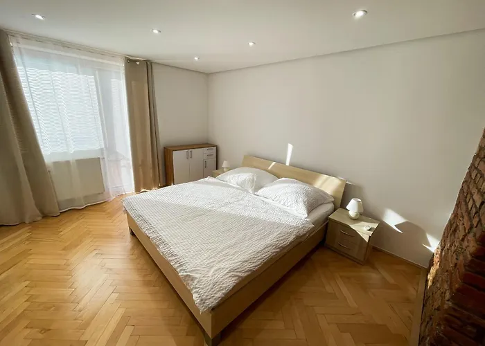 Апартаменты Luxury In The Centre Кошице